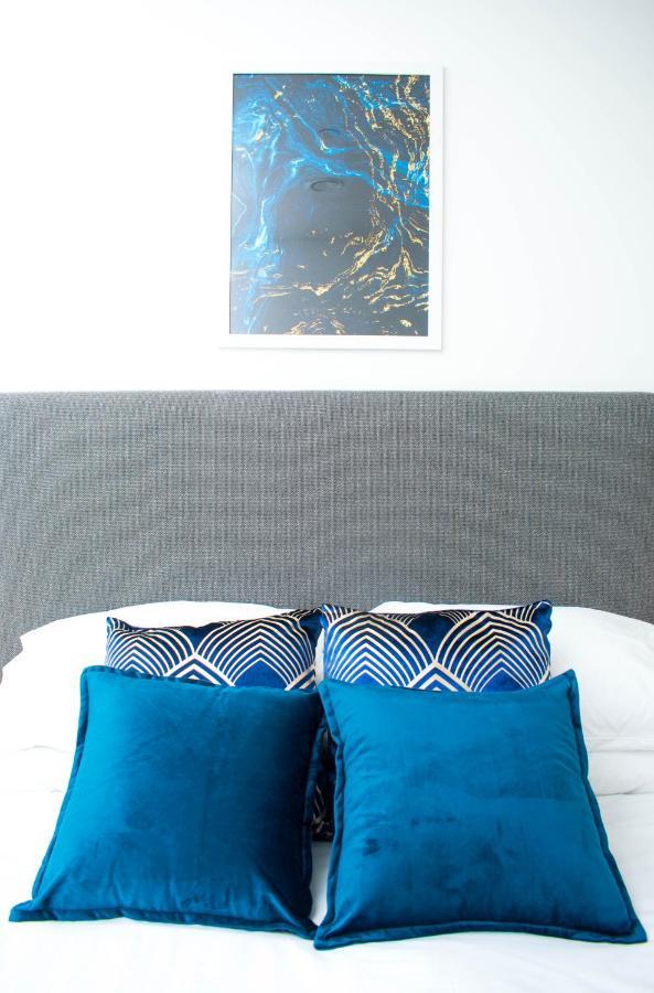 Exoticstay Apartments - Ultra Luxe Top Floor Suite - City Centre Apartment With Cube View - Smart 4K Tv With Ultrafast Wifi & Netflix Birmingham Exterior photo